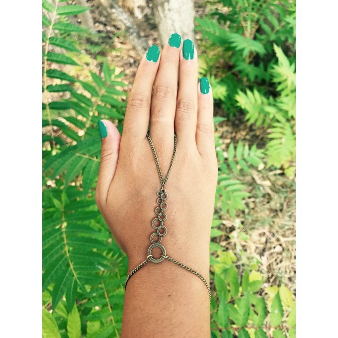 Bijou de main en laiton-Hand jewel